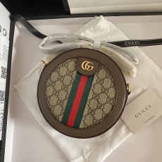 Gucci Round Bags